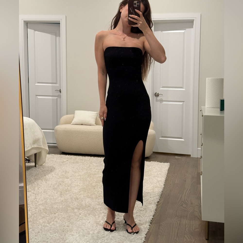 Knit Black Strapless Dress NAKD